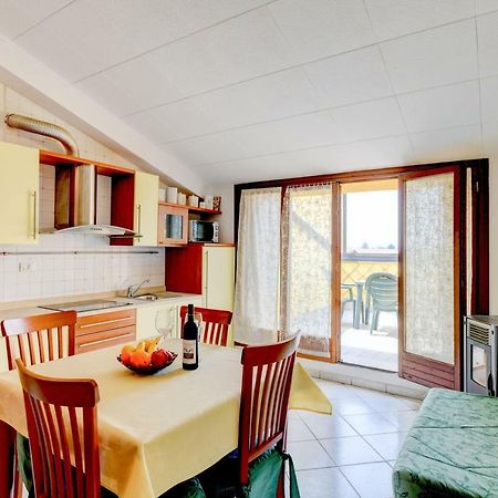 Sarno Apartments Caravaggio 시르미오네 외부 사진